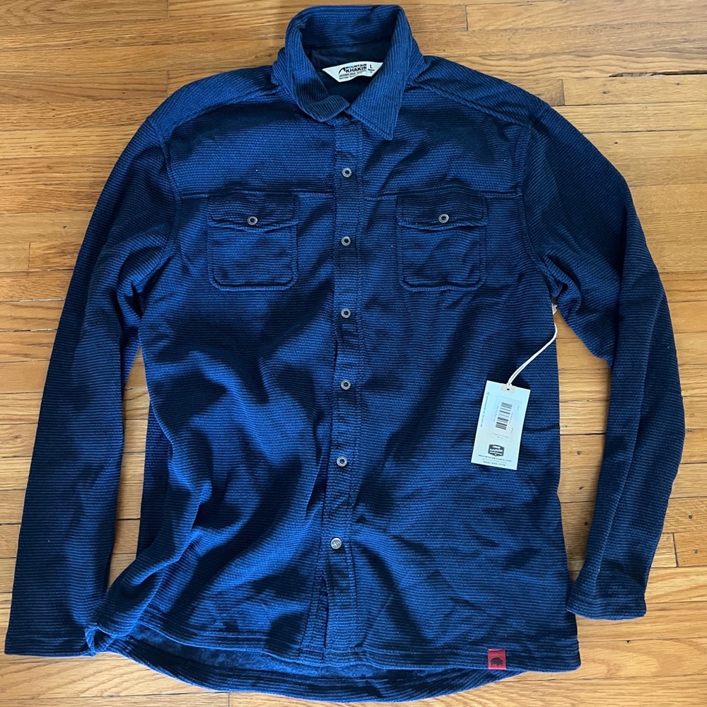 NWT Mountain Khakis Pop Top button up shirt